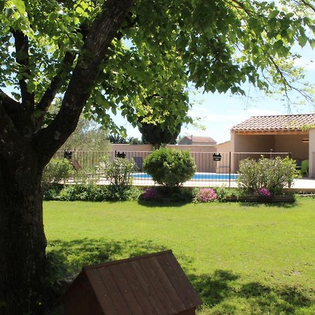 Mas La Gentille ,,, A La Campagne , Beautiful Outdoor , Swimming Pool , Pool House , Nice Green Garden , Bbq ,,, Only For You , Pour Passer Un Sejour Inoubliable Pernes-les-Fontaines Esterno foto
