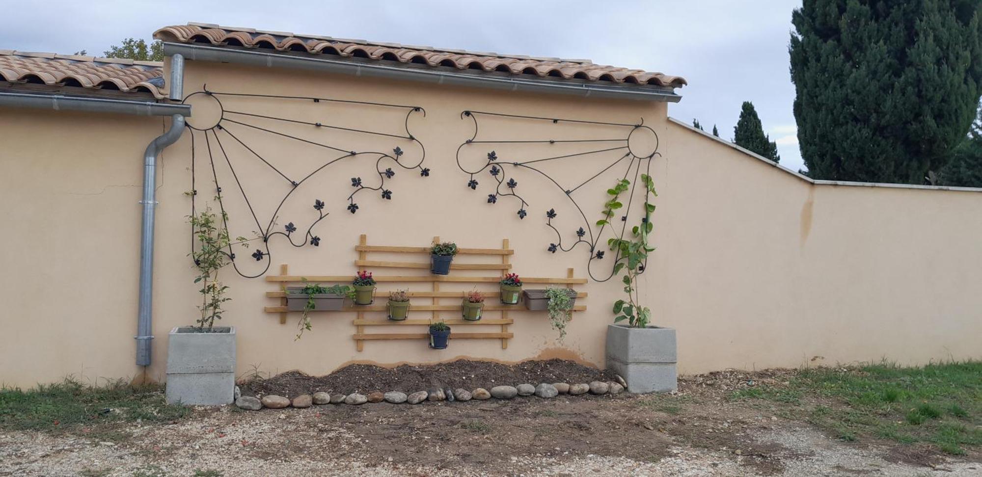 Mas La Gentille ,,, A La Campagne , Beautiful Outdoor , Swimming Pool , Pool House , Nice Green Garden , Bbq ,,, Only For You , Pour Passer Un Sejour Inoubliable Pernes-les-Fontaines Esterno foto