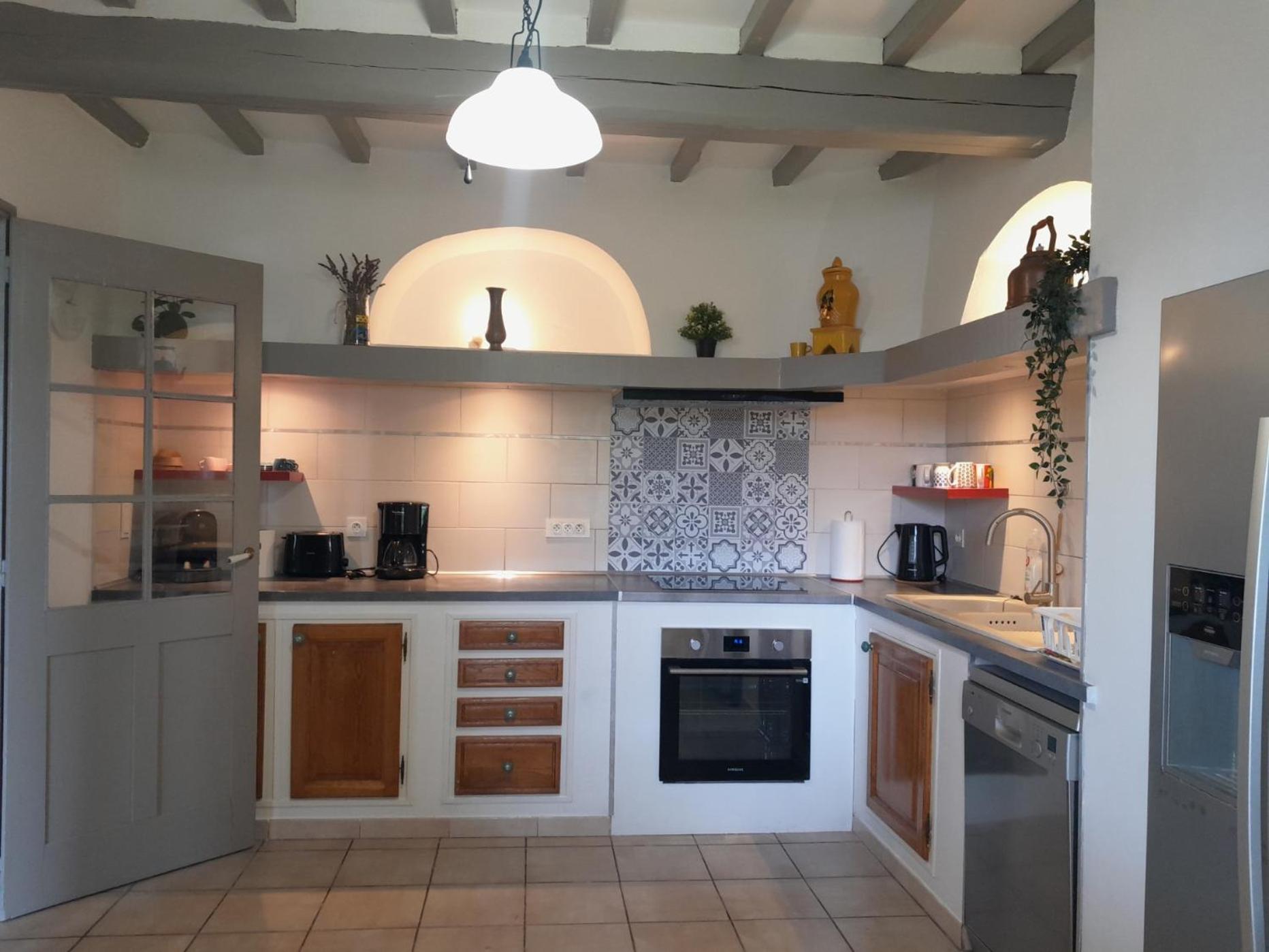 Mas La Gentille ,,, A La Campagne , Beautiful Outdoor , Swimming Pool , Pool House , Nice Green Garden , Bbq ,,, Only For You , Pour Passer Un Sejour Inoubliable Pernes-les-Fontaines Esterno foto